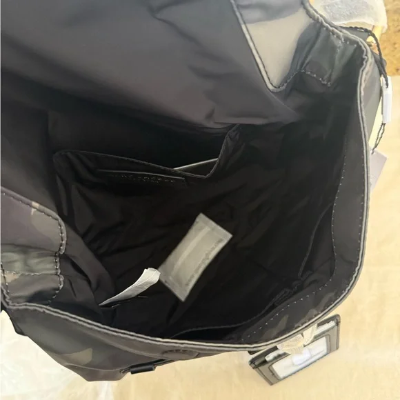 MARC JACOBS 4S5HMS035H02- CAMO PREPPY NATASHA NYLON WOMENS MINI CROSSBODY BAG - Picture 5 of 8